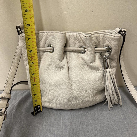 Michael Kors Off-White Soft Pebbled Leather Crossbody Purse W/Tassel FS Charity - Picture 6 of 11